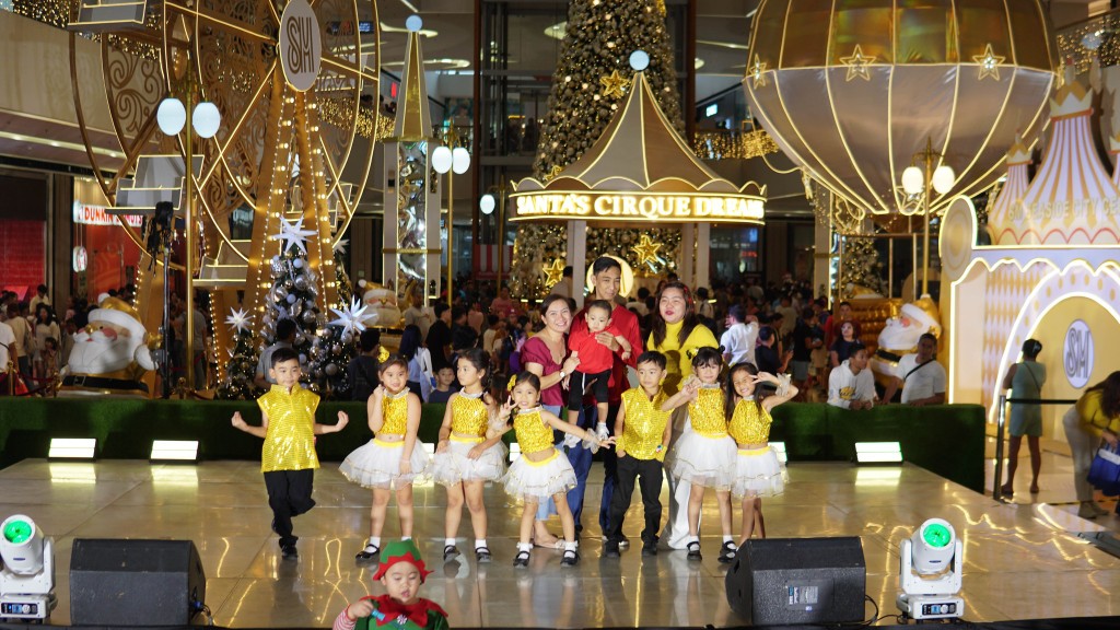 Holiday Performance